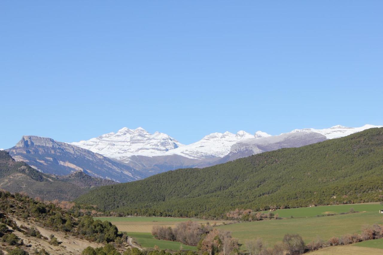 Preciosas Vistas A La Montana, Luminoso Y Acogedor Apartment El Pueyo de Araguas ภายนอก รูปภาพ