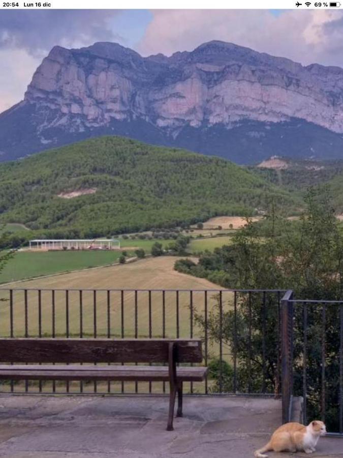 Preciosas Vistas A La Montana, Luminoso Y Acogedor Apartment El Pueyo de Araguas ภายนอก รูปภาพ